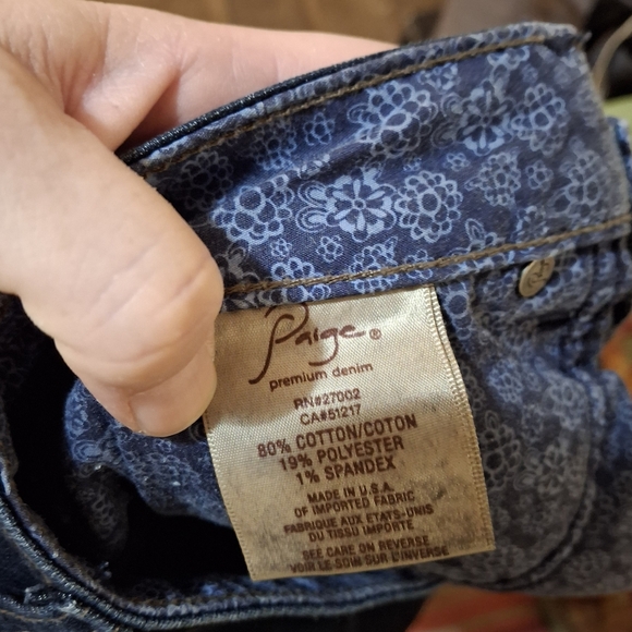 Paige Premium Denim Skyline Jeans. - Picture 6 of 16